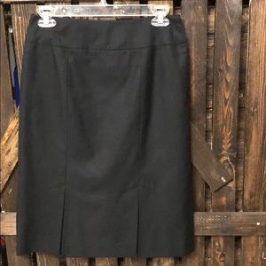 Black Nine West pencil skirt with pleats